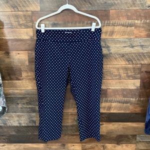 Charter Club 18W navy blue polka dot capri pant